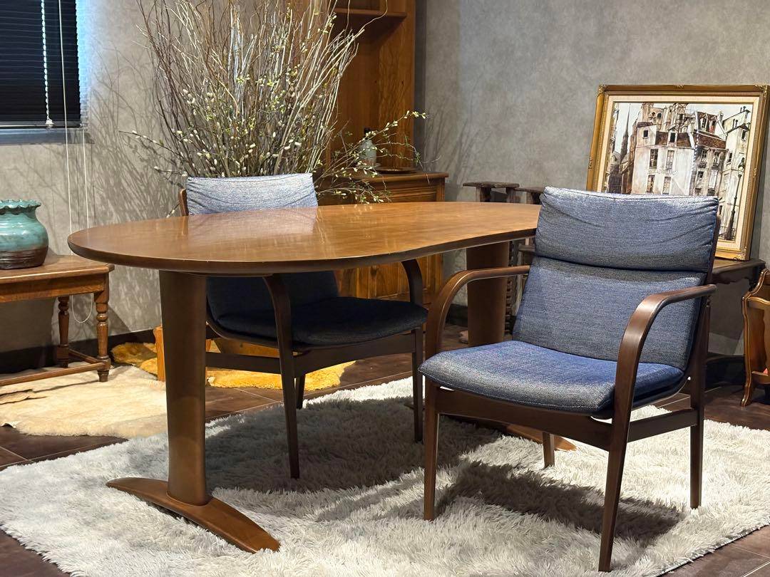 HIDA 飛騨産業　クレセント　ダイニングテーブル　リビング　豆型 nRZ HIDA 飛騨産業 クレセント ダイニングテーブル リビング 豆型 nRZ