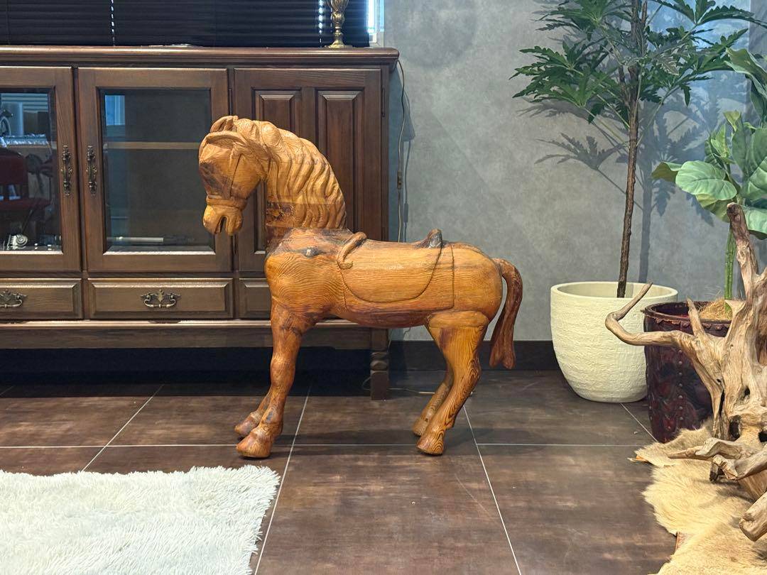 レア ウッドホース 馬 置物 オブジェ 木彫り 無垢材 しっかりした造り IG