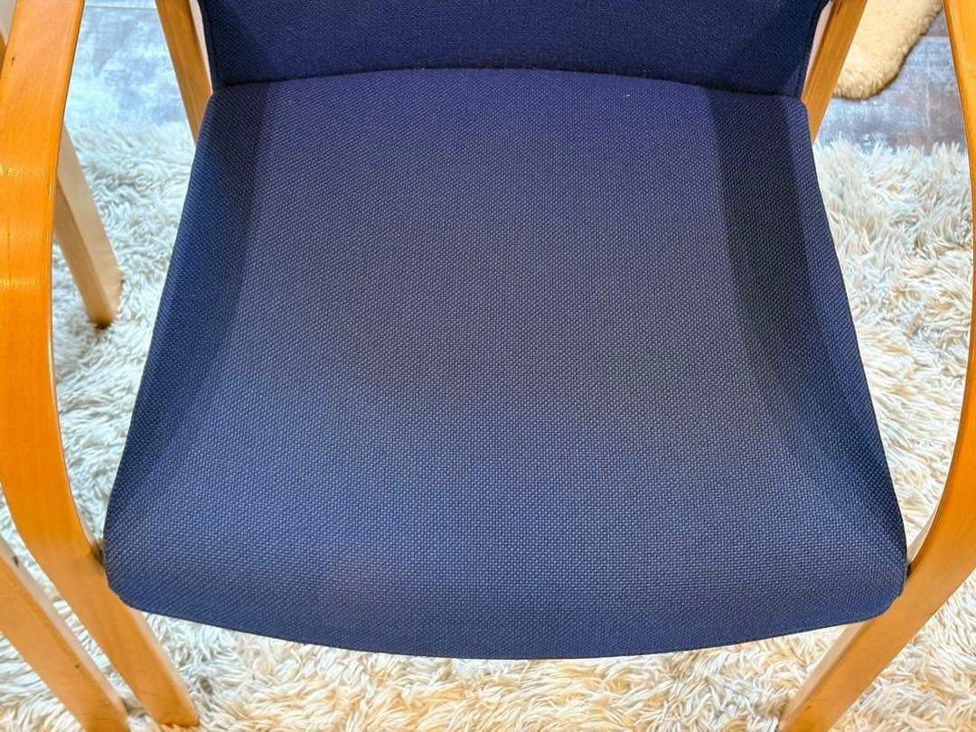 マグヌスオルセン　デンマーク　MAGNUS OLESEN アームチェア　GG