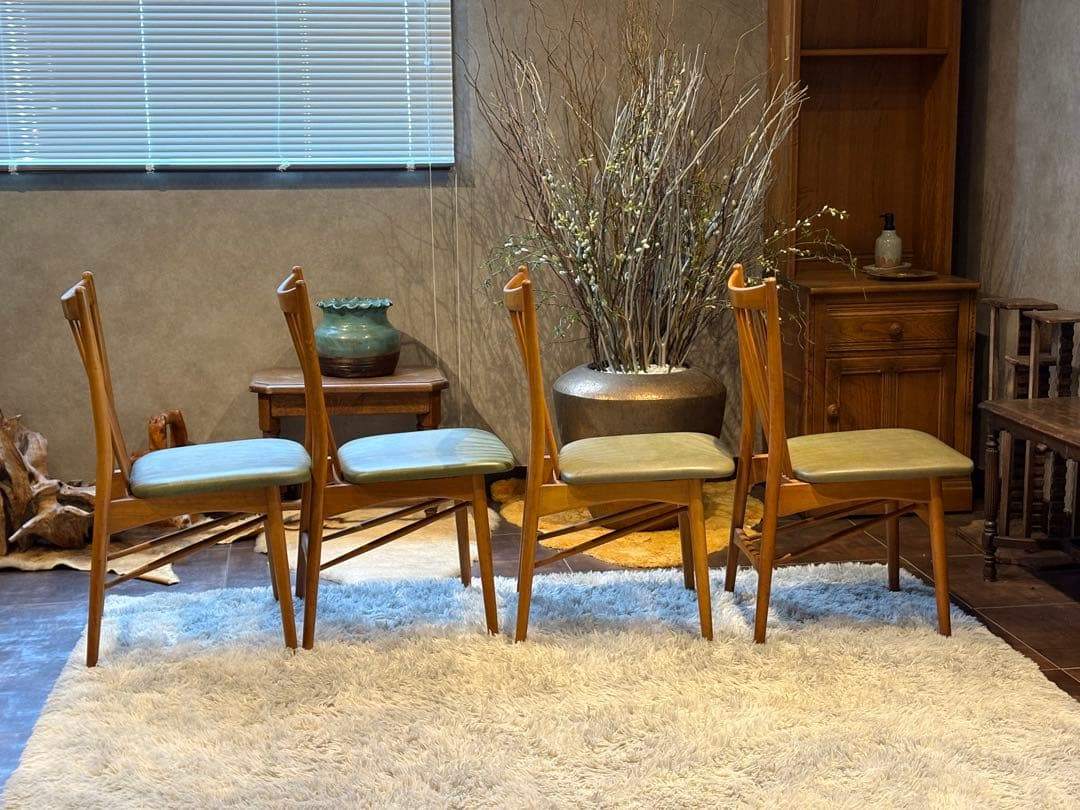 レトロ　飛騨産業 キツツキマーク ビンテージ　スポークチェア　4脚セット　Sn