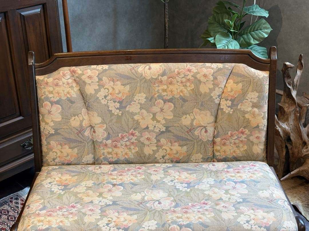 Karimoku カリモク　コロニアル　花柄　レトロ　ヴィンテージ　ベンチ　IZ