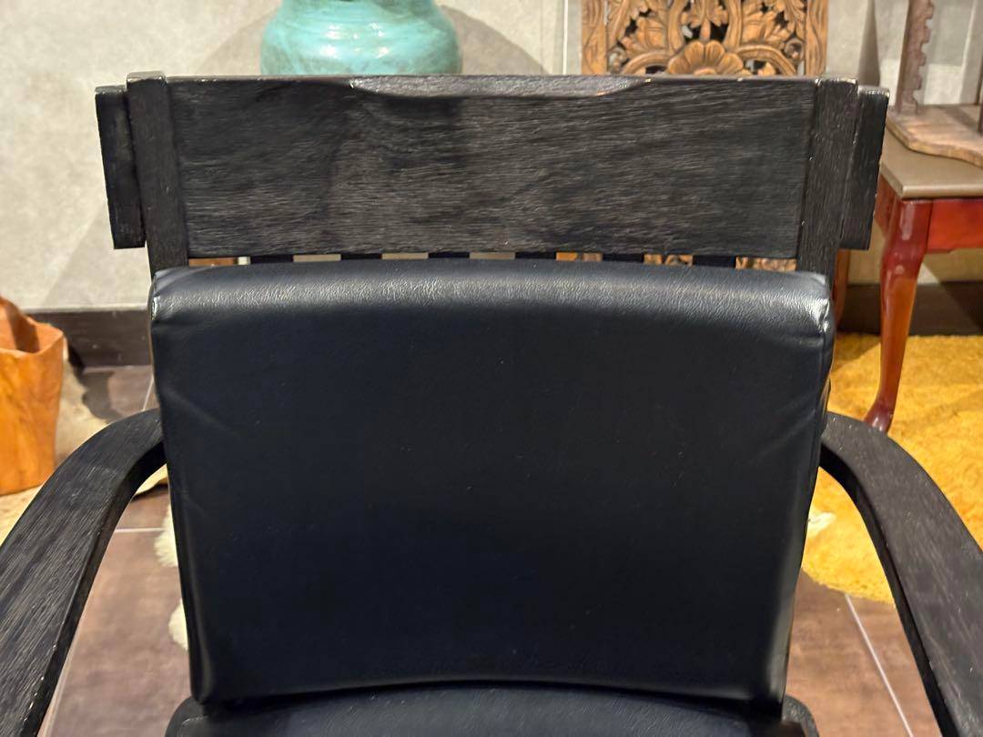 ダイニングチェア　回転式チェア　アームチェア　椅子　リビングチェア　Sn