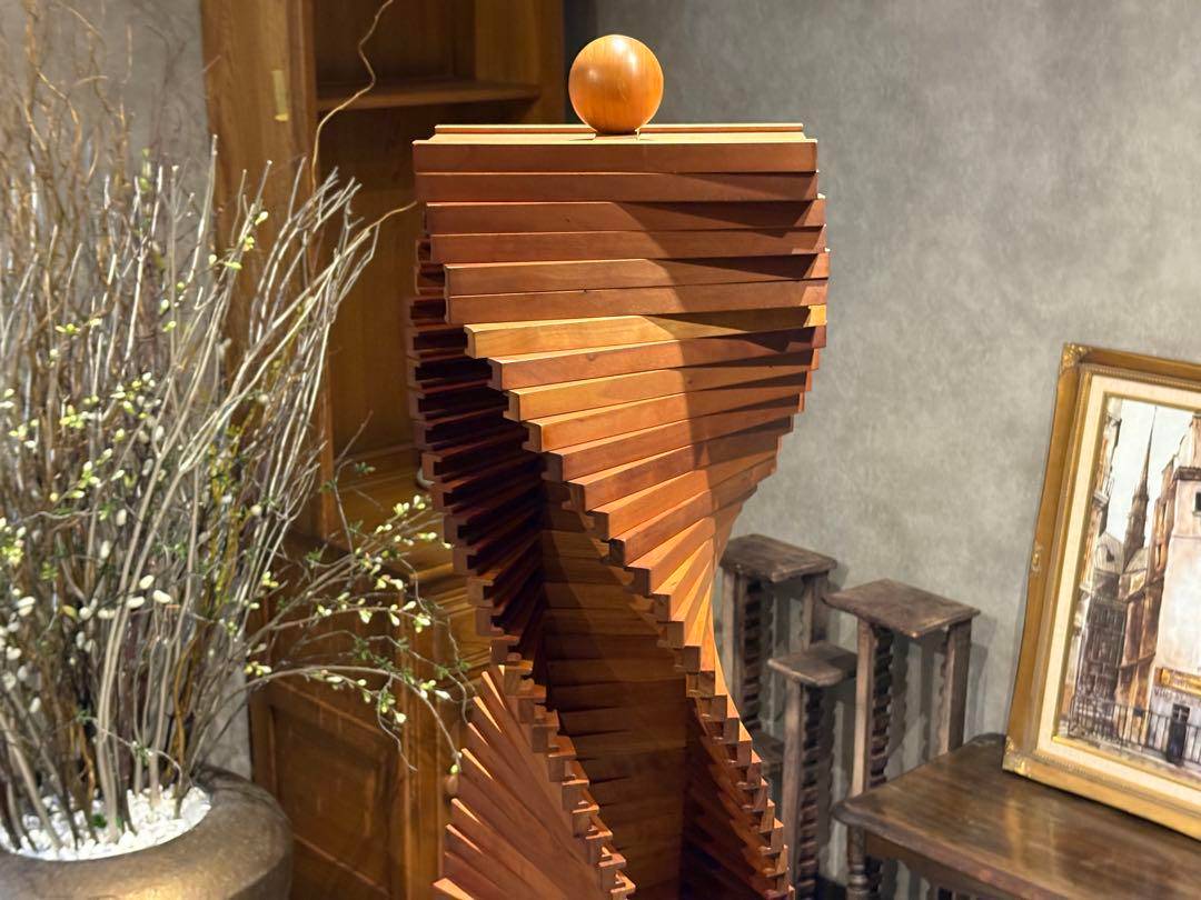 ① Jonny B 回転式CDラック　コレクションケース　ウォールナット　RZ