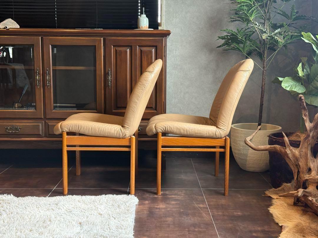 ① FUKURA フクラ　レザー　ヴィンテージ　レトロ　本革　ミッドセンチュリー