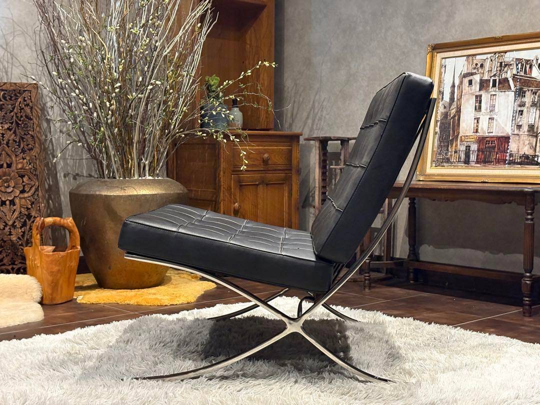 バルセロナチェア リプロダクト オットマン　ミッドセンチュリー　ソファ　InZ