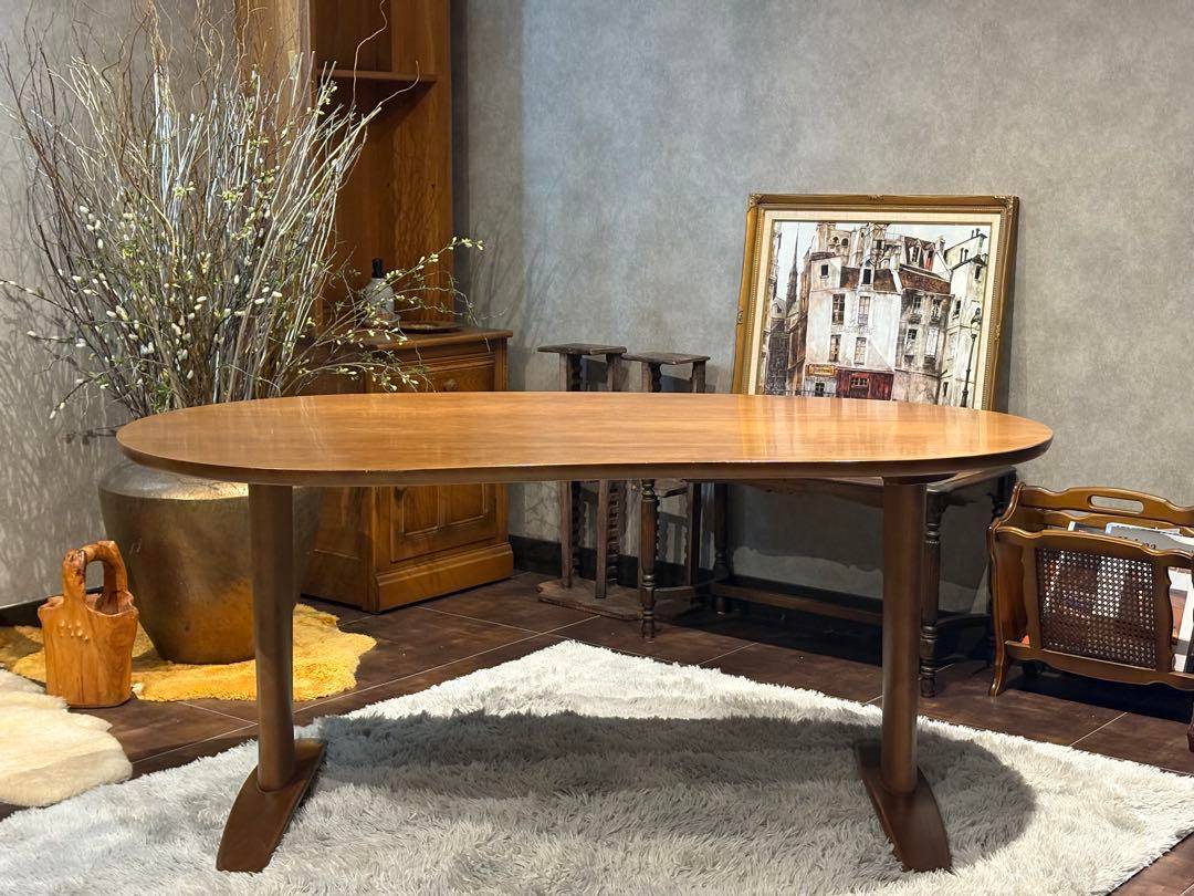 HIDA 飛騨産業　クレセント　ダイニングテーブル　リビング　豆型 nRZ