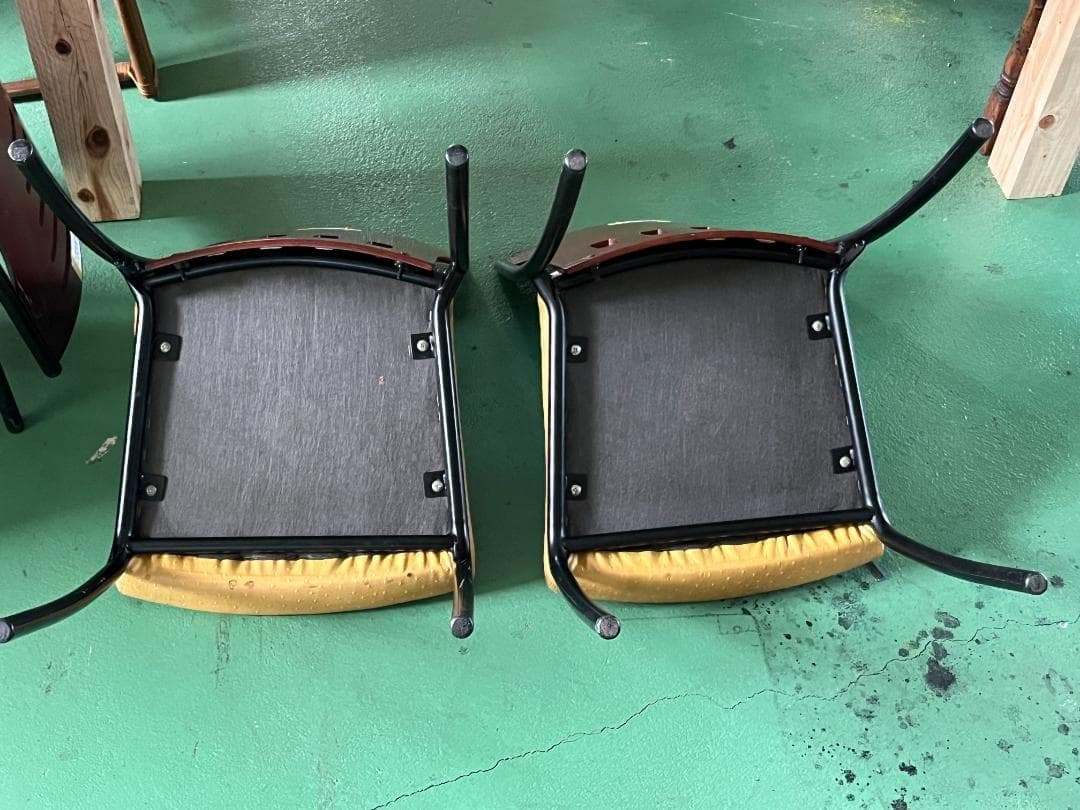 CRES Public スタッキングチェア　レトロ　ビンテージ　シティ系