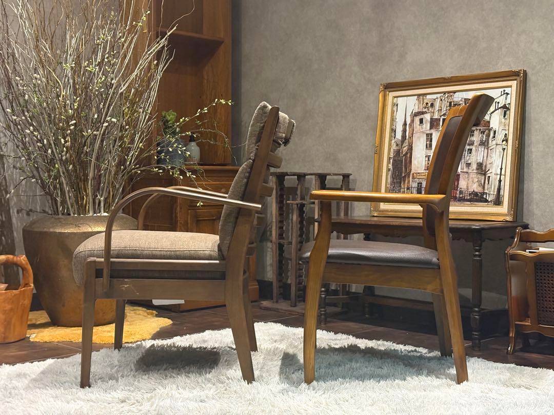 ダイニングチェア　リビングチェア　レザー　ファブリック　アンティーク　In