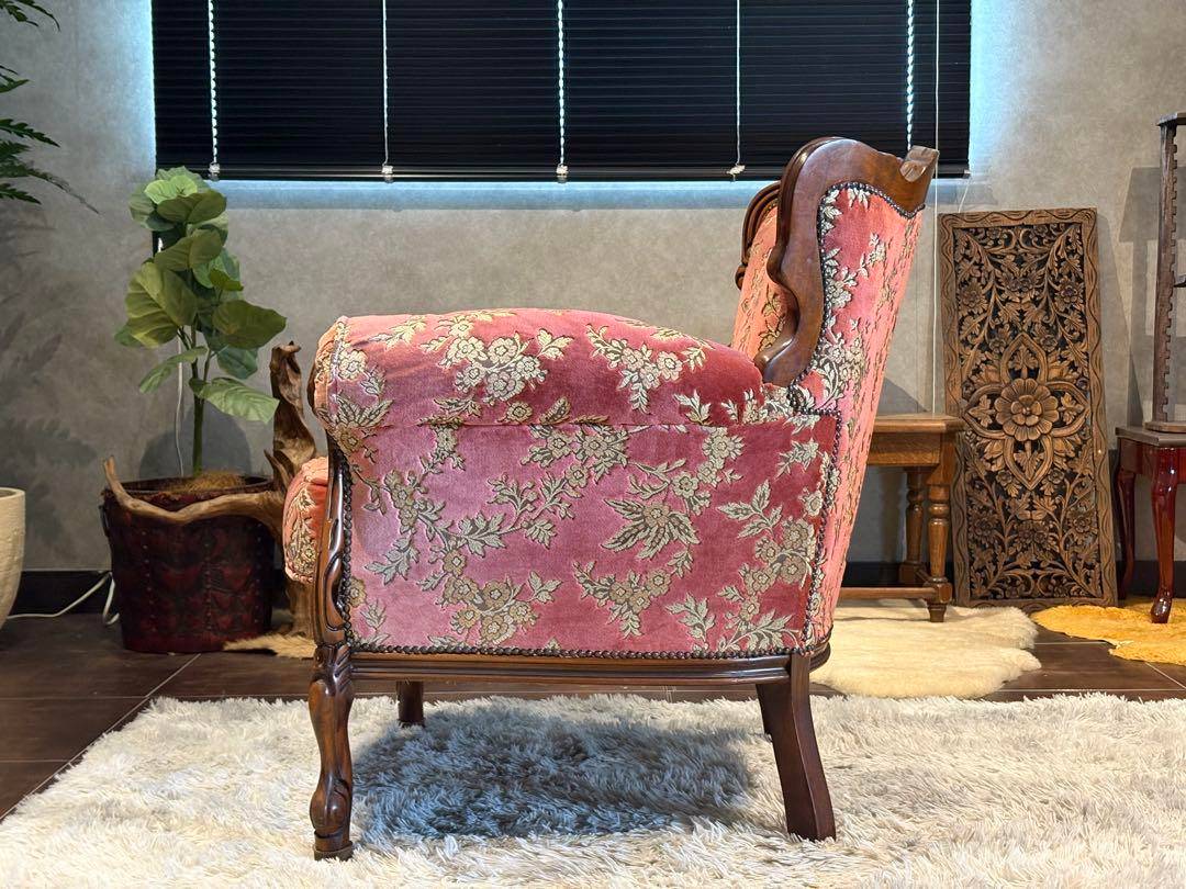 イタリア　アンティーク　ロココ　クラシック　鋲打　リベット　猫脚　金華山織　KG