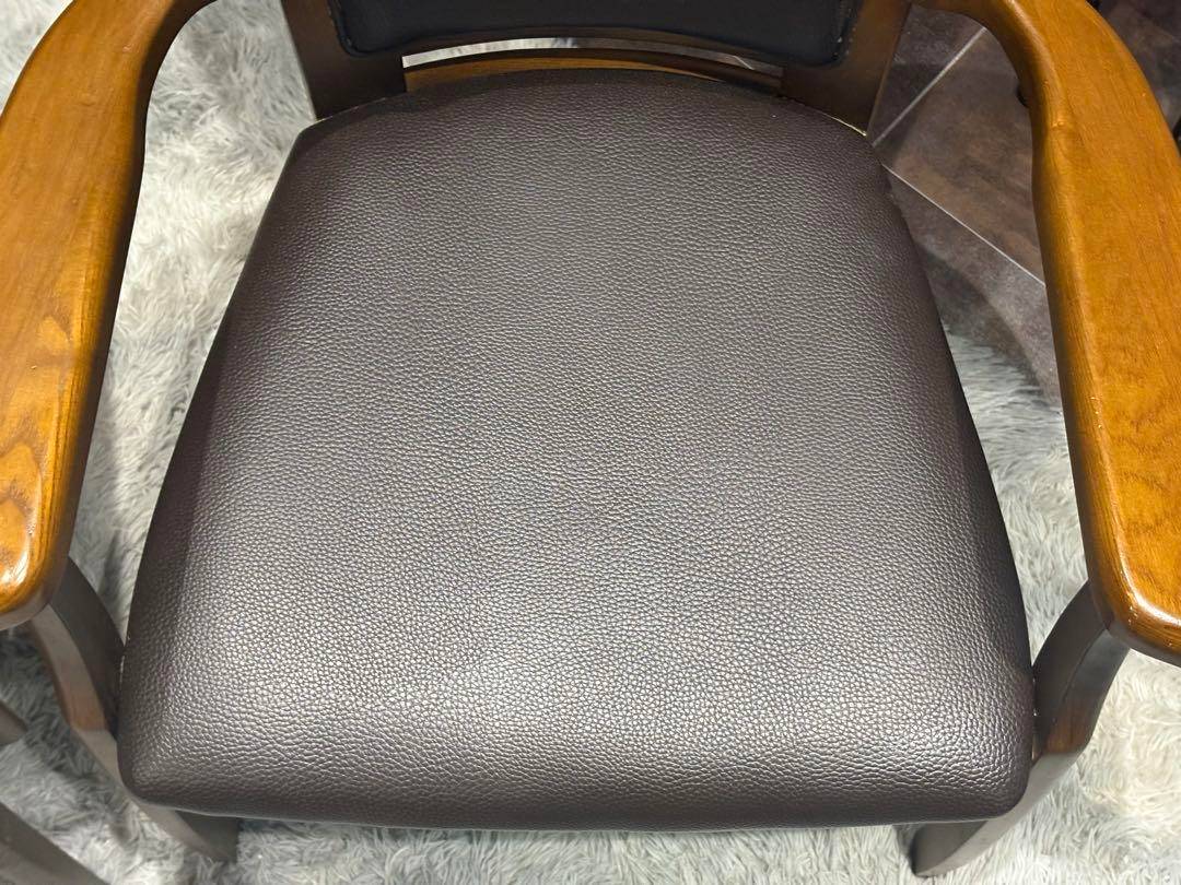 ダイニングチェア　リビングチェア　レザー　ファブリック　アンティーク　In