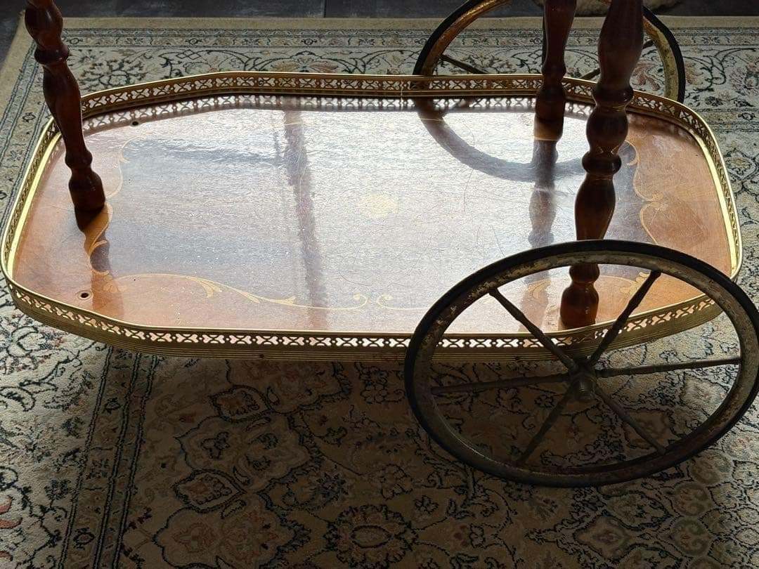 ヨーロピアン　ティーワゴン　クラシック　象嵌　イタリア　アンティーク　SZ