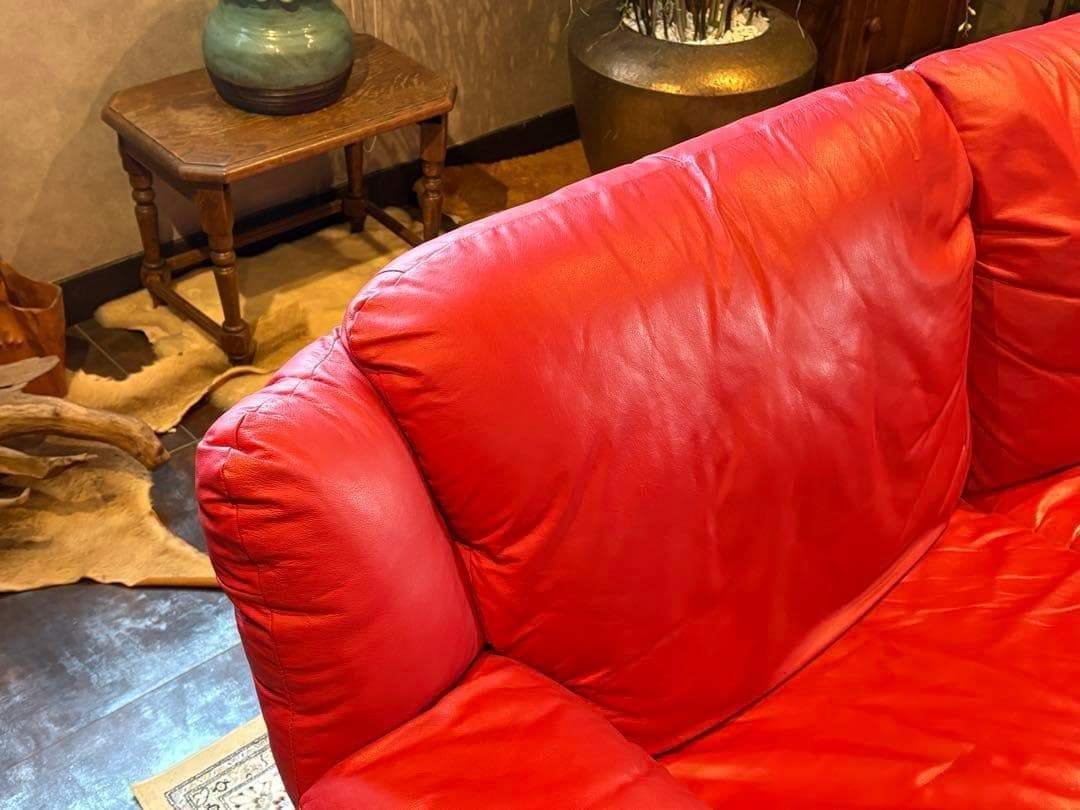 カウチソファ　レッドソファ　3P　モダン　クラシック　シンプル　レザー　IG