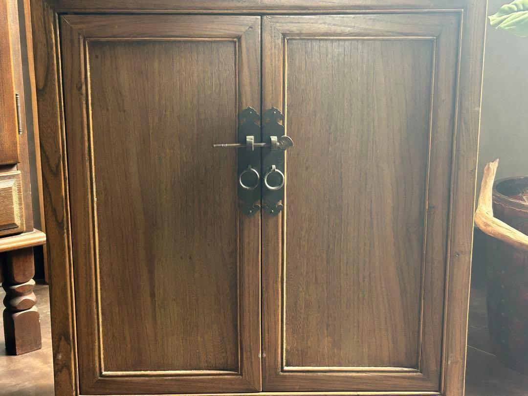 李氏朝鮮　アンティーク　キャビネット　無垢材　サイドボード　レトロ　棚　GH