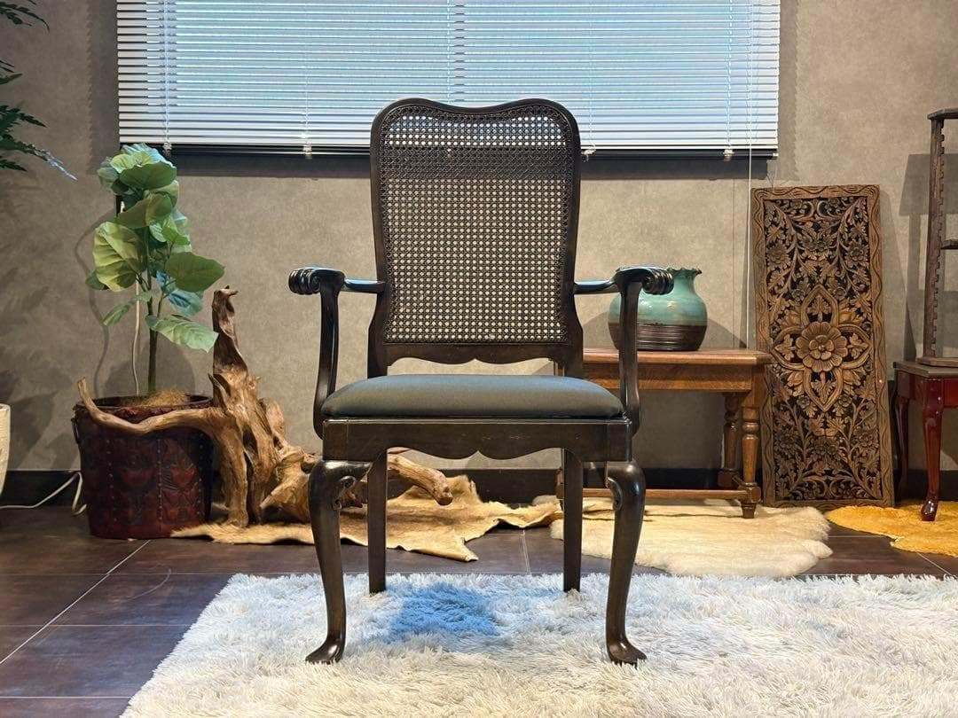 USビンテージ　アームチェア　猫脚　クラシカル　アメリカン　ブルックリン　洋風