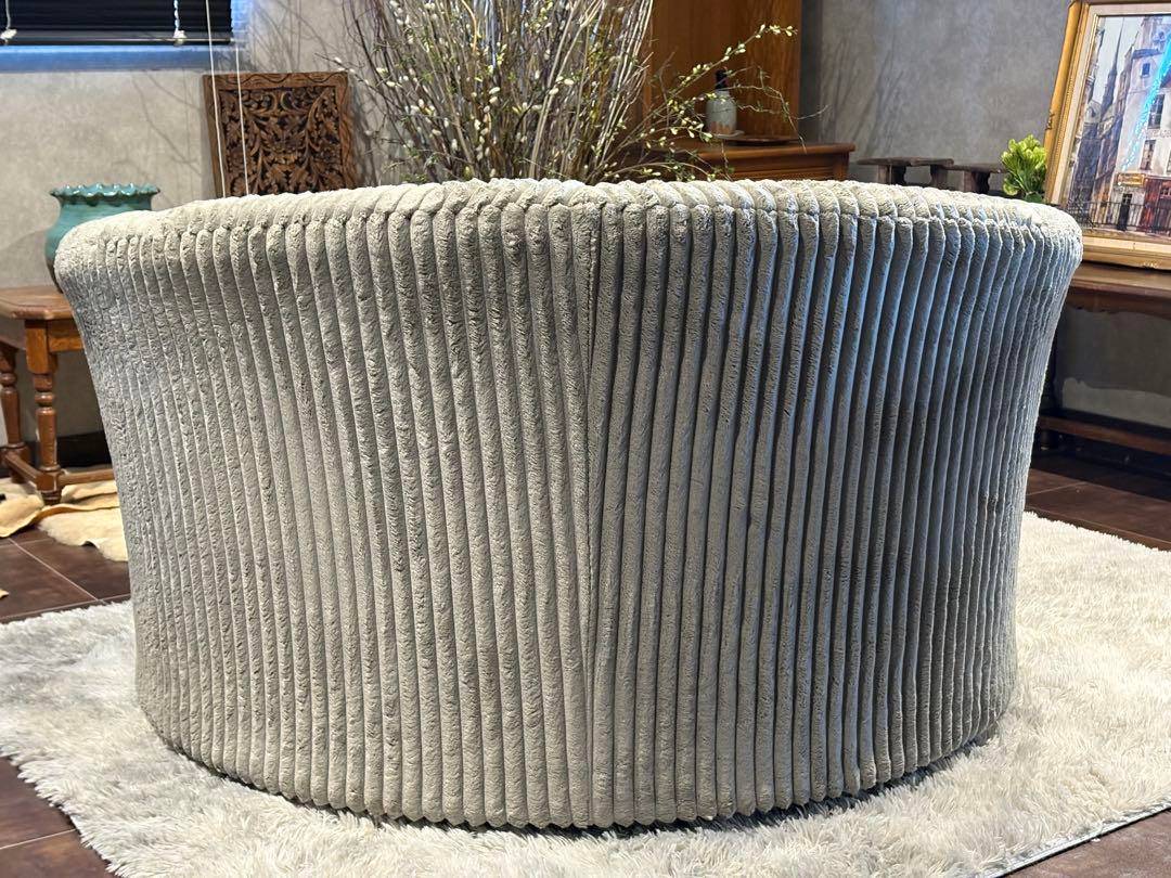 Ashley アシュリー 2人掛けソファ　コーデュロイ調ソファ　アメリカ