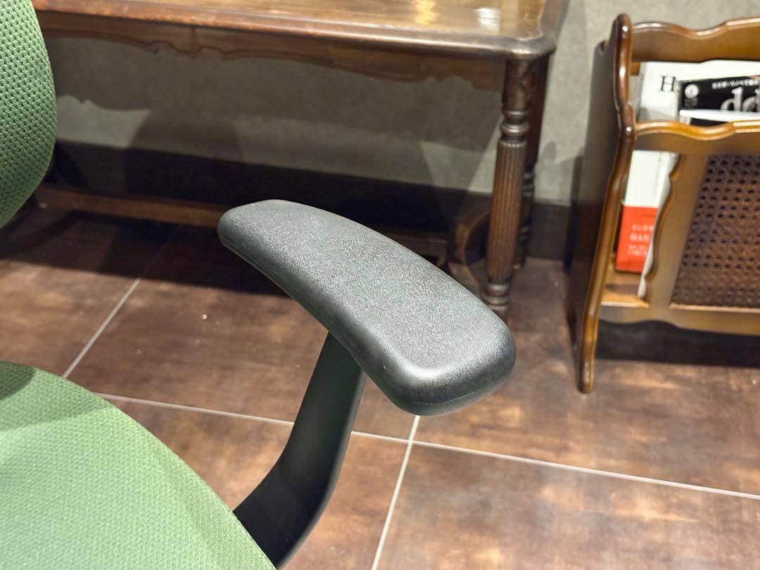 ③KOKUYO コクヨ　デスクチェア　オフィスチェア　イングチェア　H