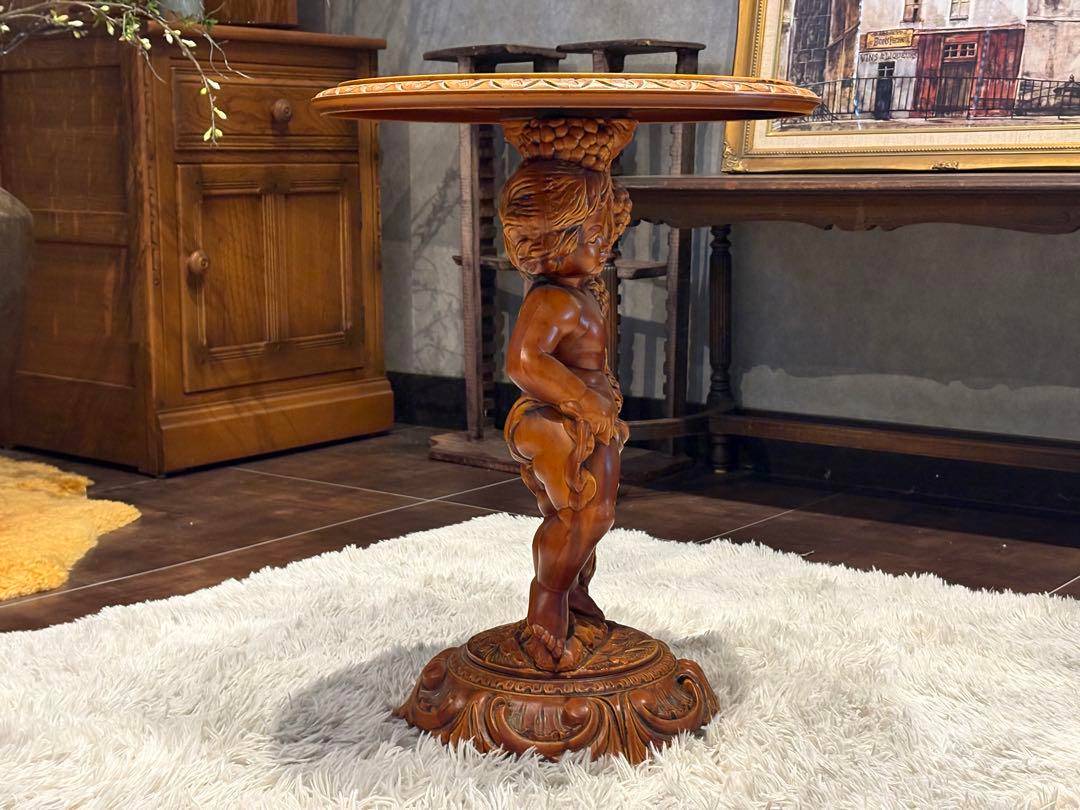 ヨーロピアン　クラシック　木彫　丸テーブル　ラウンドテーブル　アンティーク　YZ