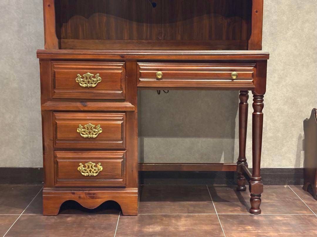 ブロイヒル broyhill アンティーク アメリカン　クラシック　飾棚　IZZ