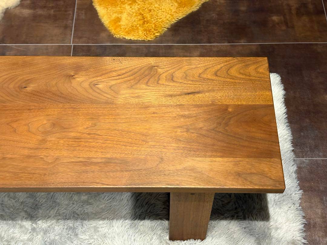 シンプル　マスターウォール　ウォールナット　無垢材ベンチ　ヴィンテージ　SZZ