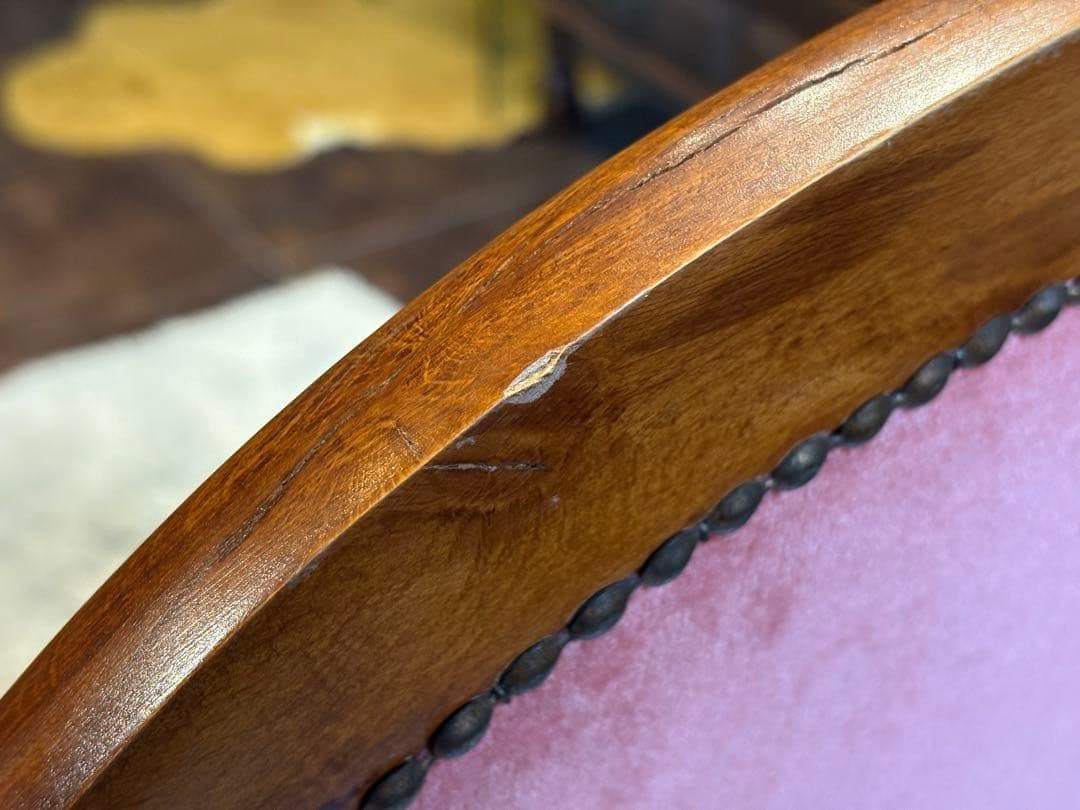 ① フランスアンティーク　輸入家具　ロココ　鋲打　リベット打　アームソファ　GG