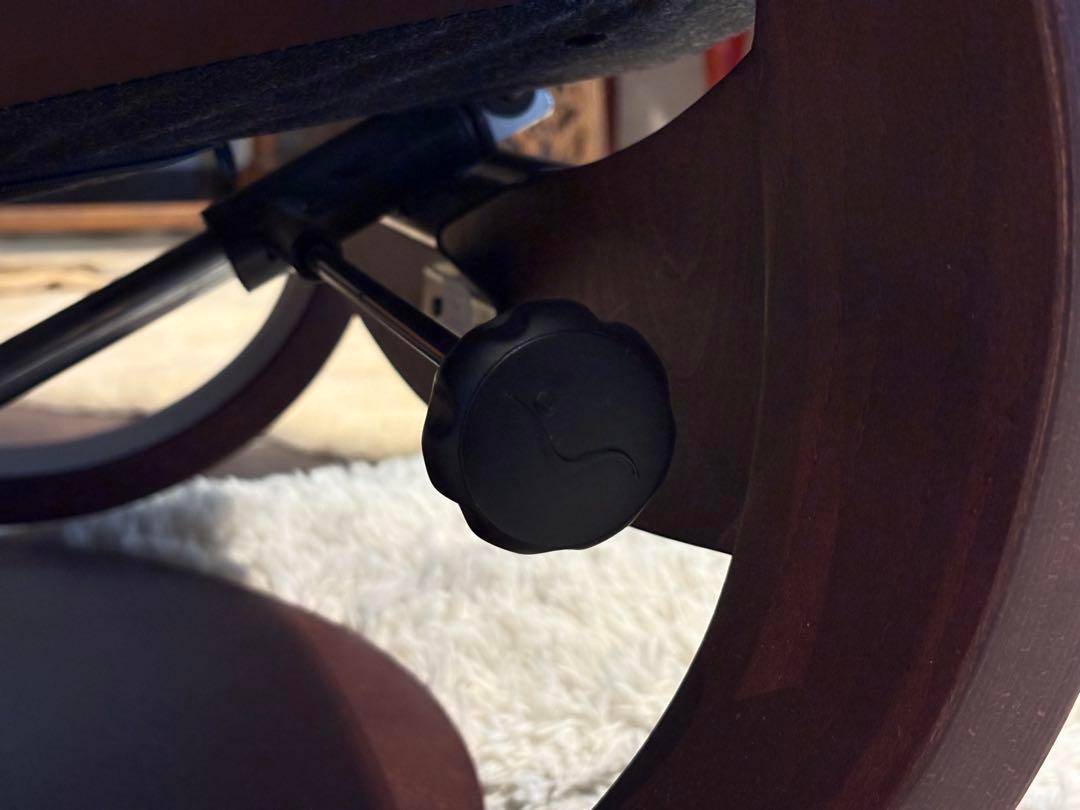 Hjellegjerde　イエリアーダ　リクライニング　パーソナルソファ　YZ