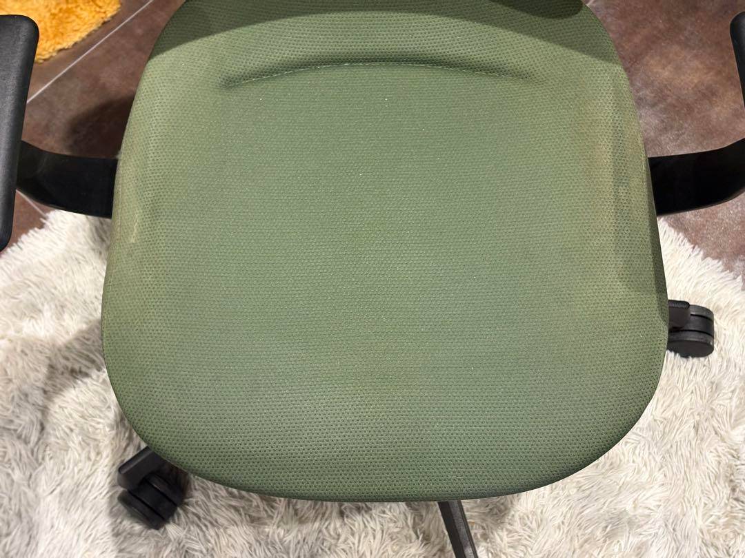 ②KOKUYO コクヨ　デスクチェア　オフィスチェア　イングチェア　H