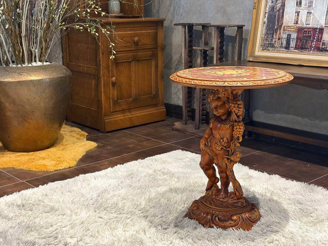 ヨーロピアン　クラシック　木彫　丸テーブル　ラウンドテーブル　アンティーク　YZ