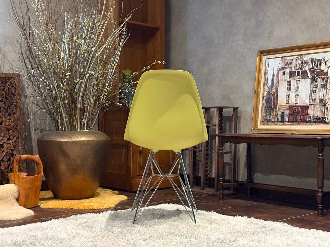 ハーマンミラー　イームズ シェルチェア　エッフェルベース（ワイヤーベース）InY