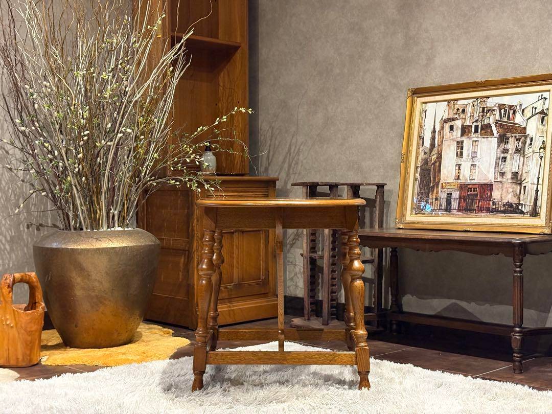 希少　ホビンレッグ　サイドテーブル　ローテーブル　アンティーク　クラシック