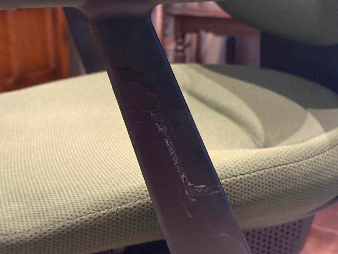 ④KOKUYO コクヨ　デスクチェア　オフィスチェア　イングチェア　H