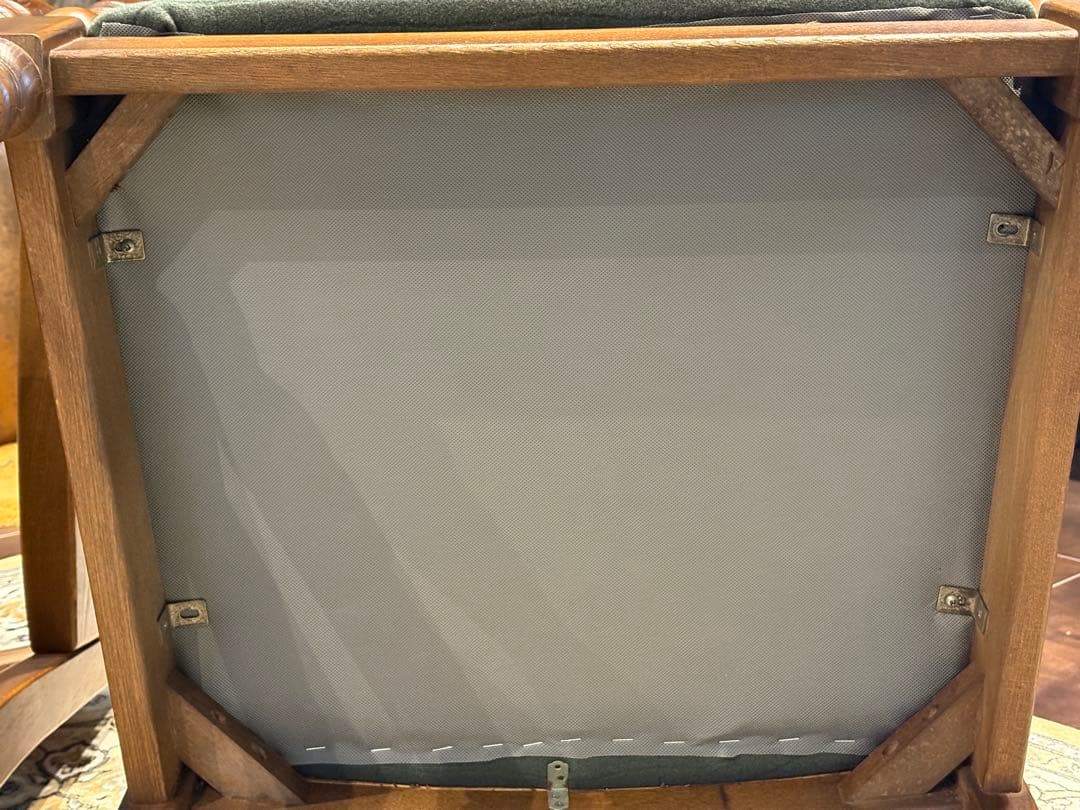 ②飛騨産業 キツツキマーク アームチェア ダイニングチェア リメイク