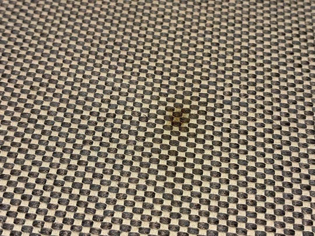 ①ダイニングチェア　アームチェア　アンティーク　ヴィンテージ　ビンテージ　IR