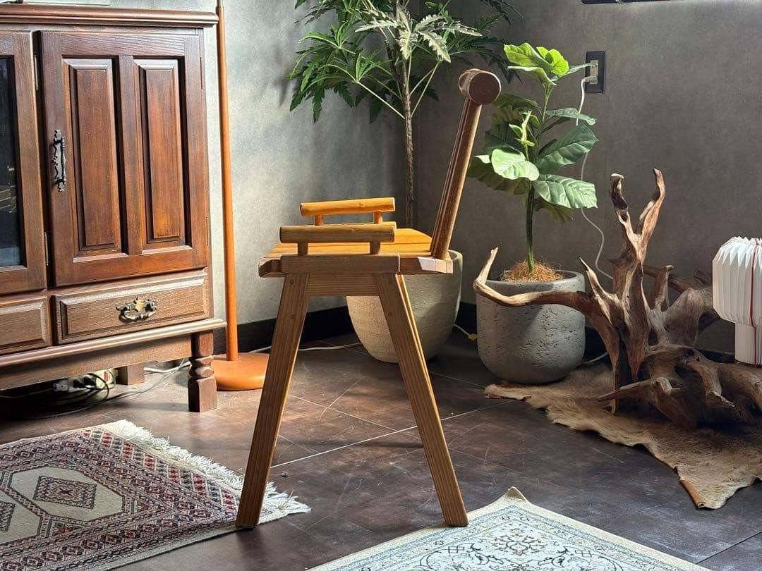 希少　デザイン家具　スポークチェア　木製チェア　個性的　店舗什器　椅子　IK