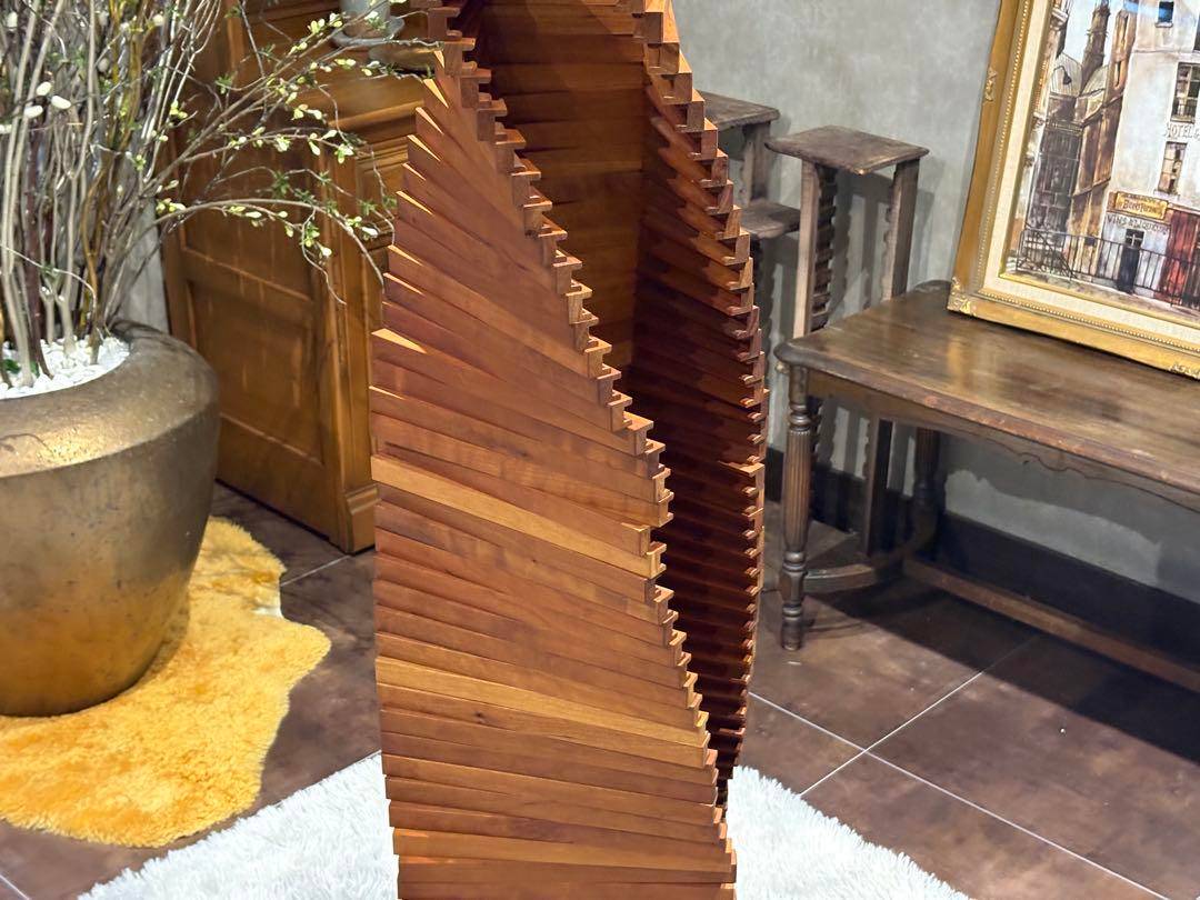 ① Jonny B 回転式CDラック　コレクションケース　ウォールナット　RZ