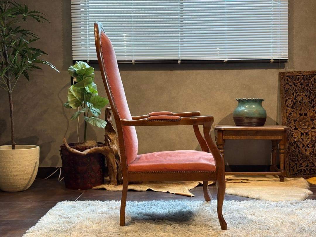 ① フランスアンティーク　輸入家具　ロココ　鋲打　リベット打　アームソファ　GG