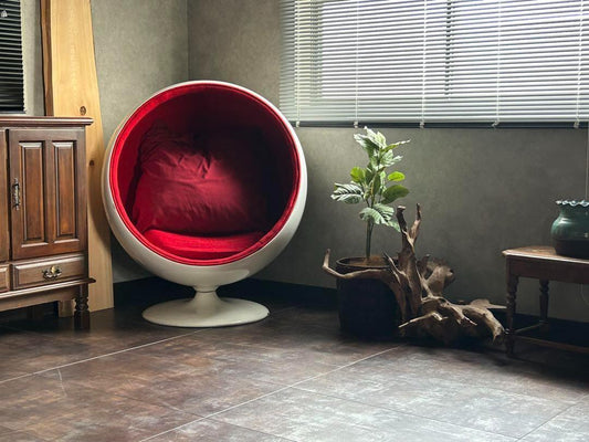 エーロ アールニオ　ボールチェア　フィンランド　リプロダクト　レトロ　ISG