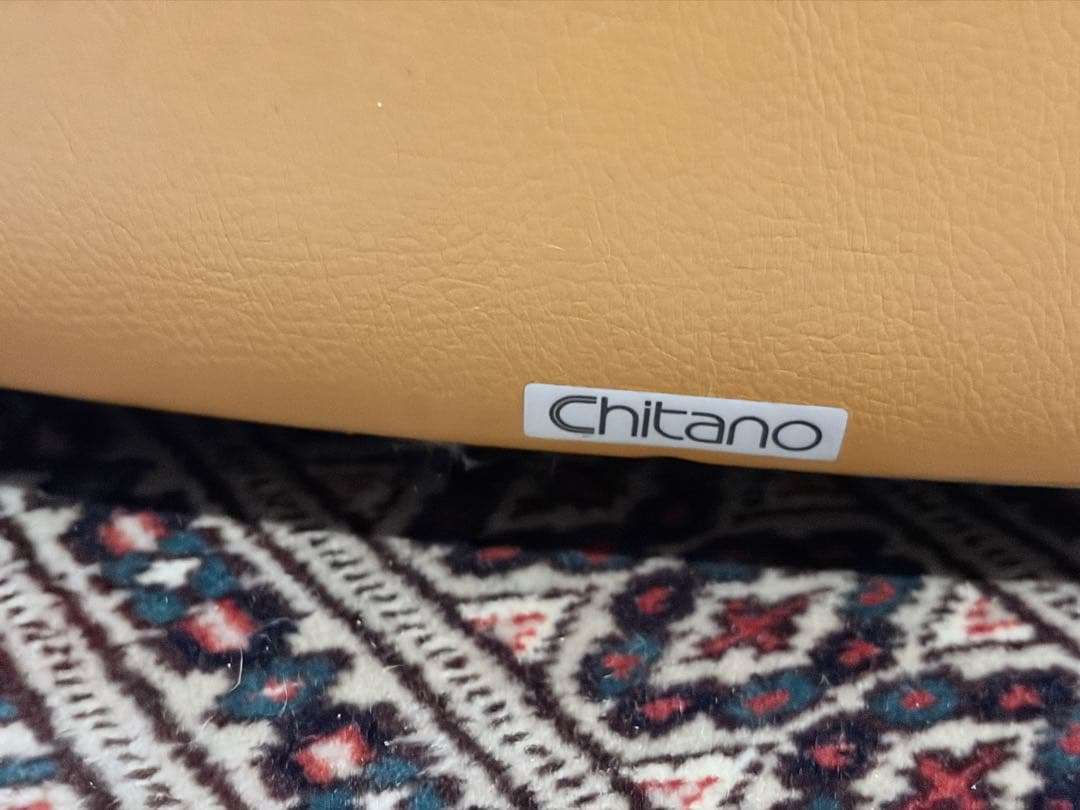 ①　チターノ　chitano　レザーソファ　ビンテージ　モダン　YG