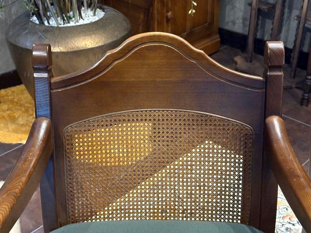 ②飛騨産業 キツツキマーク アームチェア ダイニングチェア リメイク