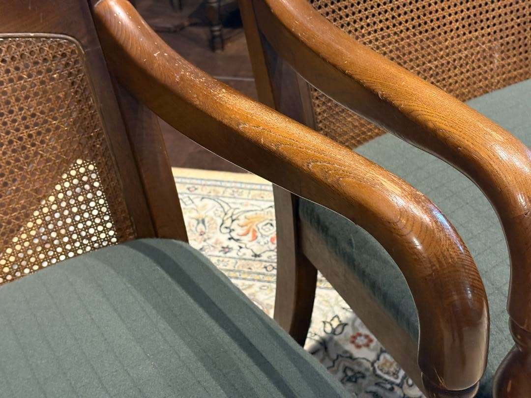 ①飛騨産業 キツツキマーク アームチェア ダイニングチェア リメイク IZ