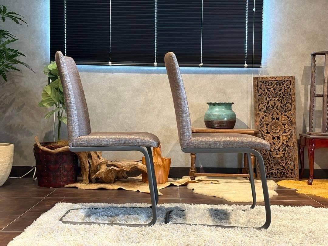 ①BoConcept　ボーコンセプト　カンティレバーチェア　チェア　椅子　nZ