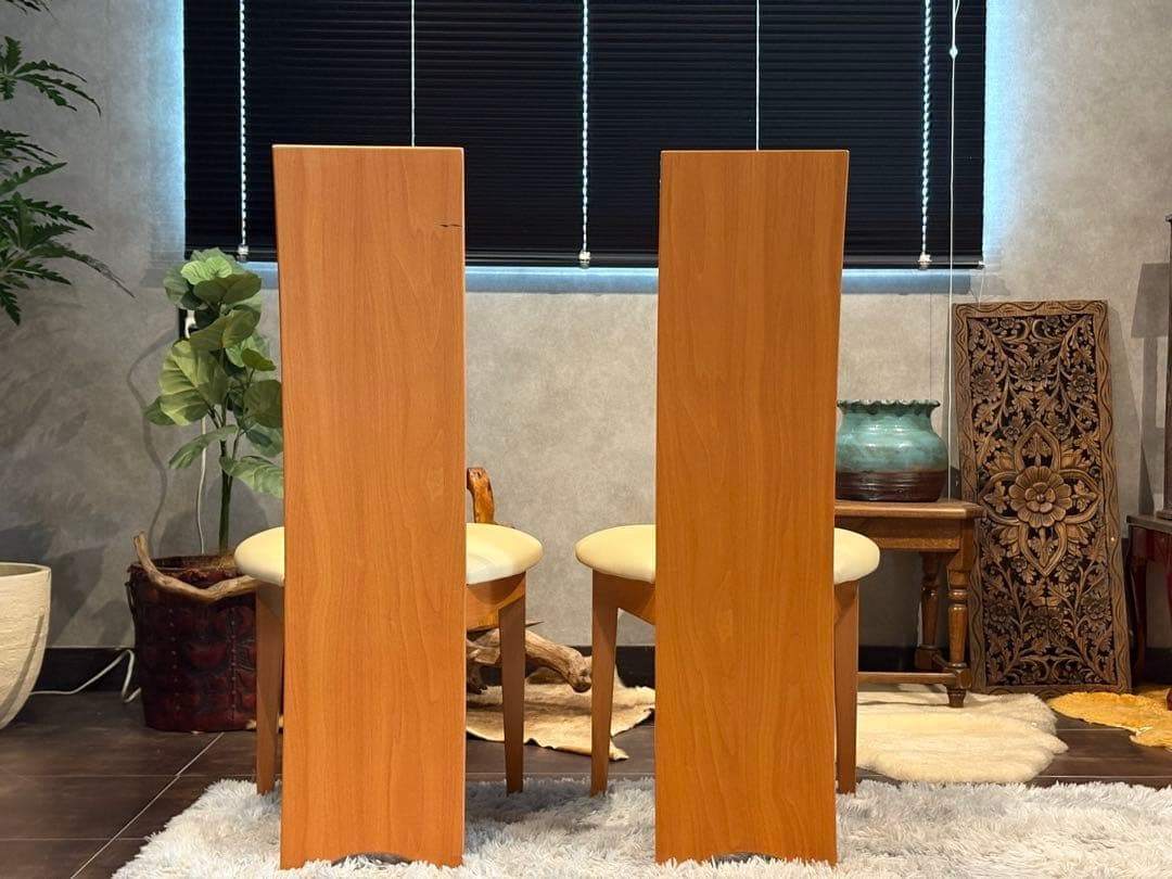 美品　高級家具　チェア　シンプル　モダン　PAKSNWI ハイバックチェア　YZ