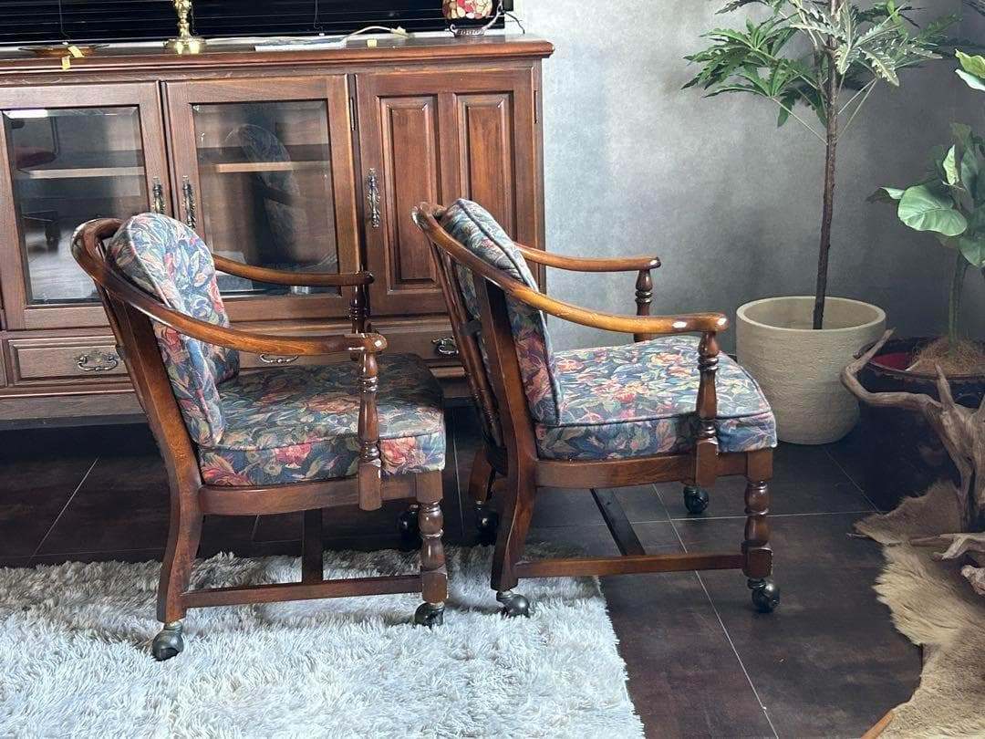 ②カリモク karimoku アームチェア　ヴィンテージチェア　2脚セット　GZ