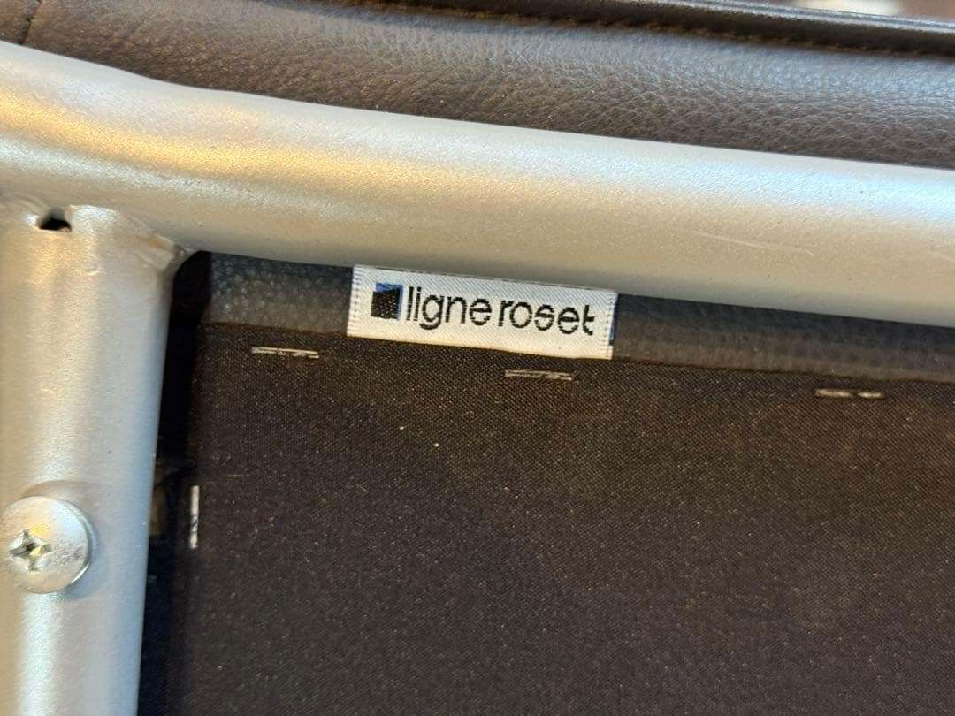 ②リーンロゼ　ligne roset ブラック　レザーチェア　2脚セット　YZ