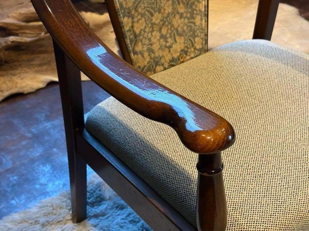 ①　リメイク品　尾州生地　ホワイト座面　カリモク　コロニアル　アームソファ　NI