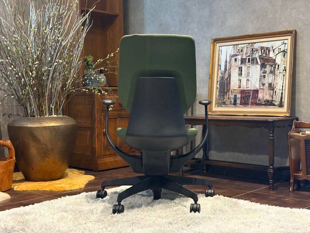 ④KOKUYO コクヨ　デスクチェア　オフィスチェア　イングチェア　H