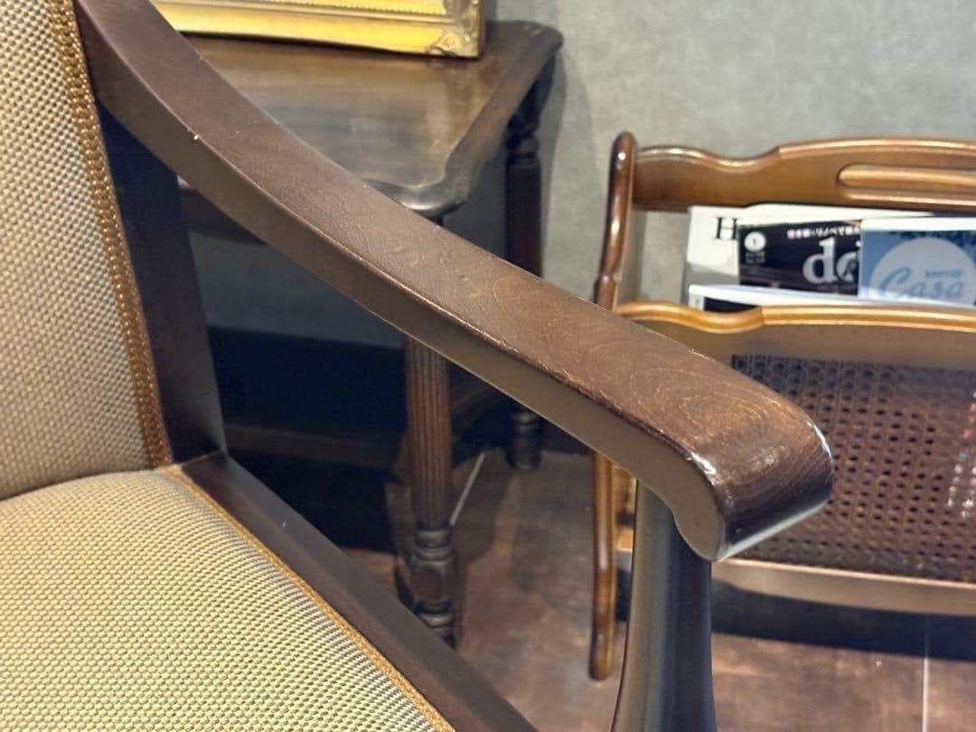 ①ダイニングチェア　アームチェア　アンティーク　ヴィンテージ　ビンテージ　IR