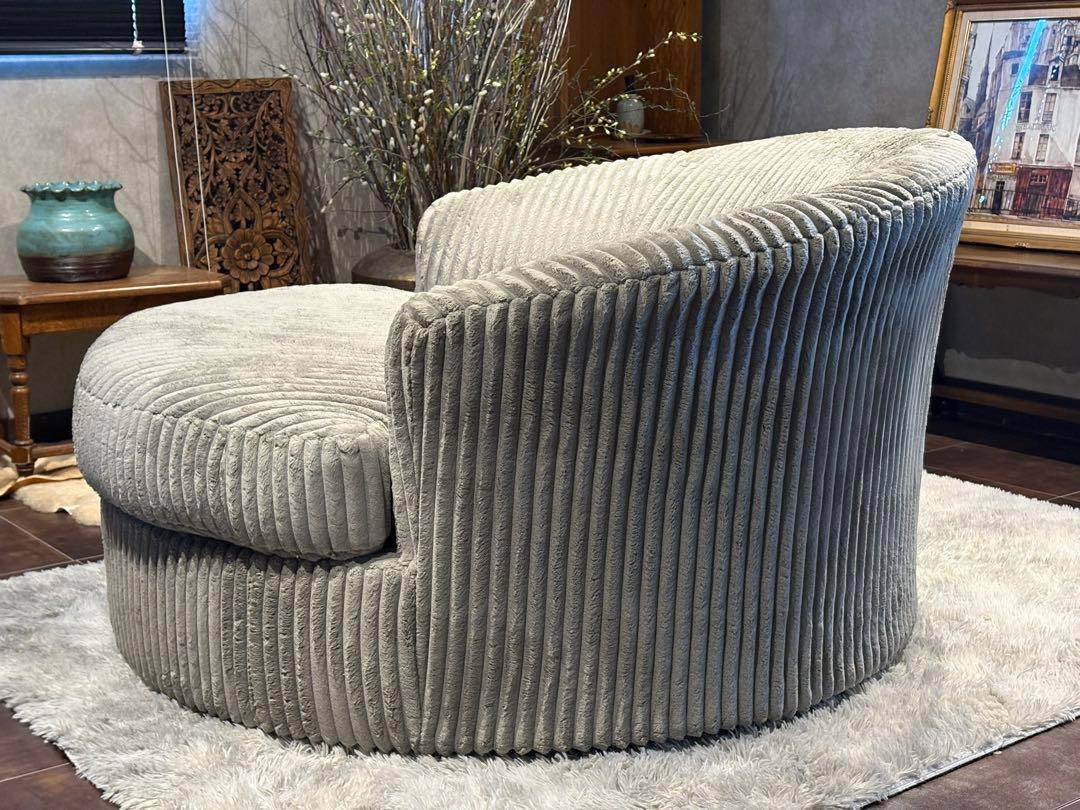 Ashley アシュリー 2人掛けソファ　コーデュロイ調ソファ　アメリカ