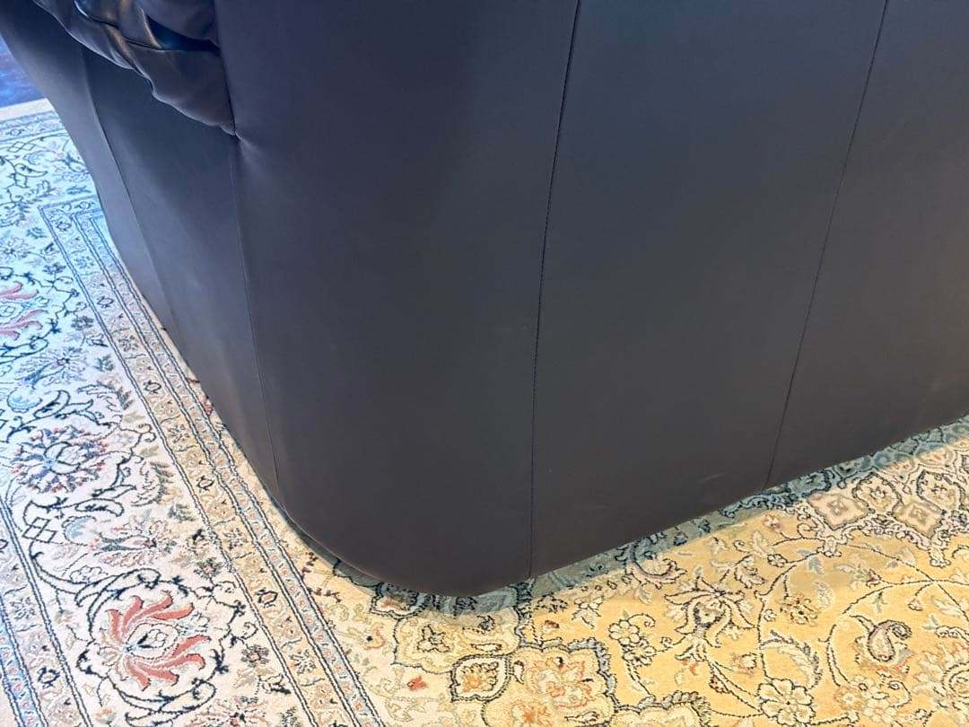 ②カウチソファ　ブラックソファ　2P　モダン　クラシック　シンプル　レザー　IG