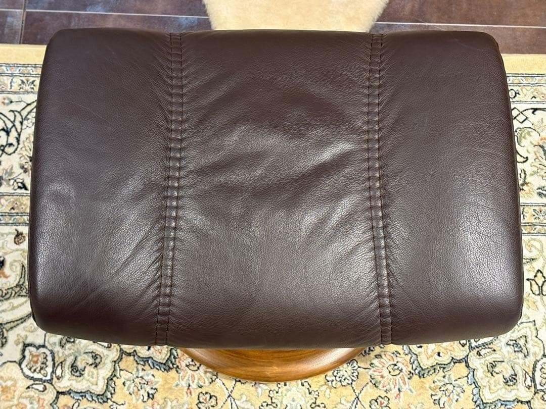②エコーネス パーソナルソファ オットマン ストレスレスチェア　IZZ
