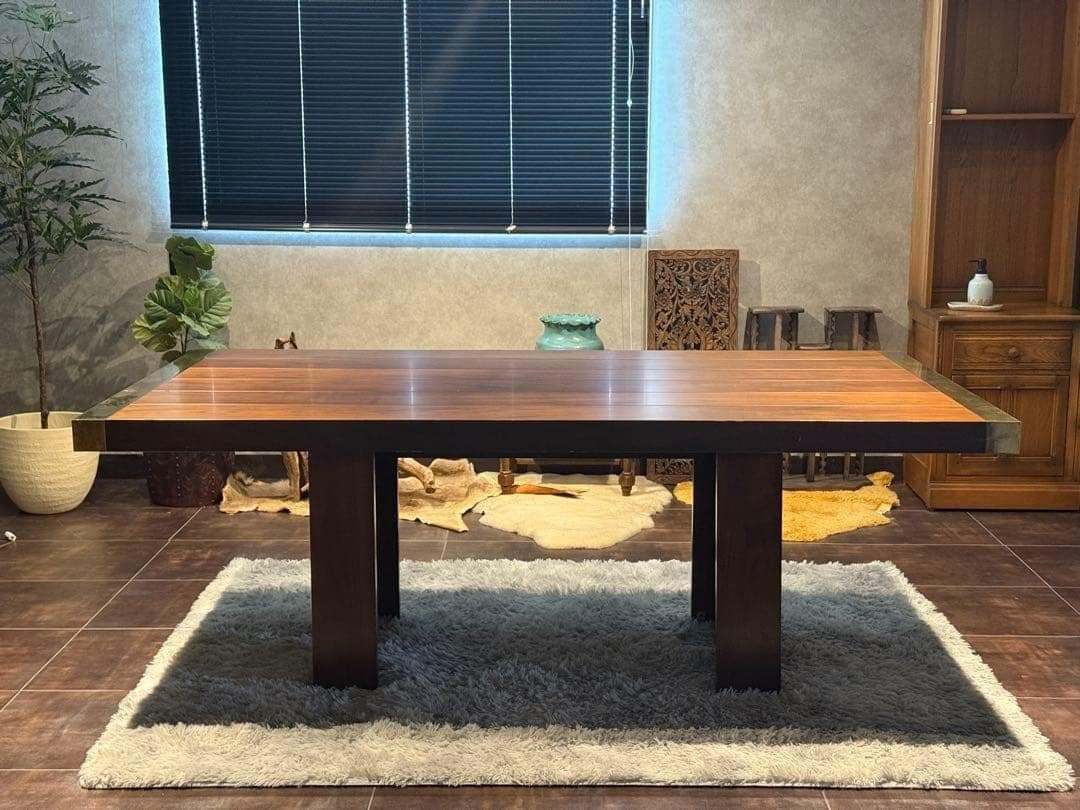 アルマーニ ARMANI CASA ダイニングテーブル　高級 クラシック　NGZ